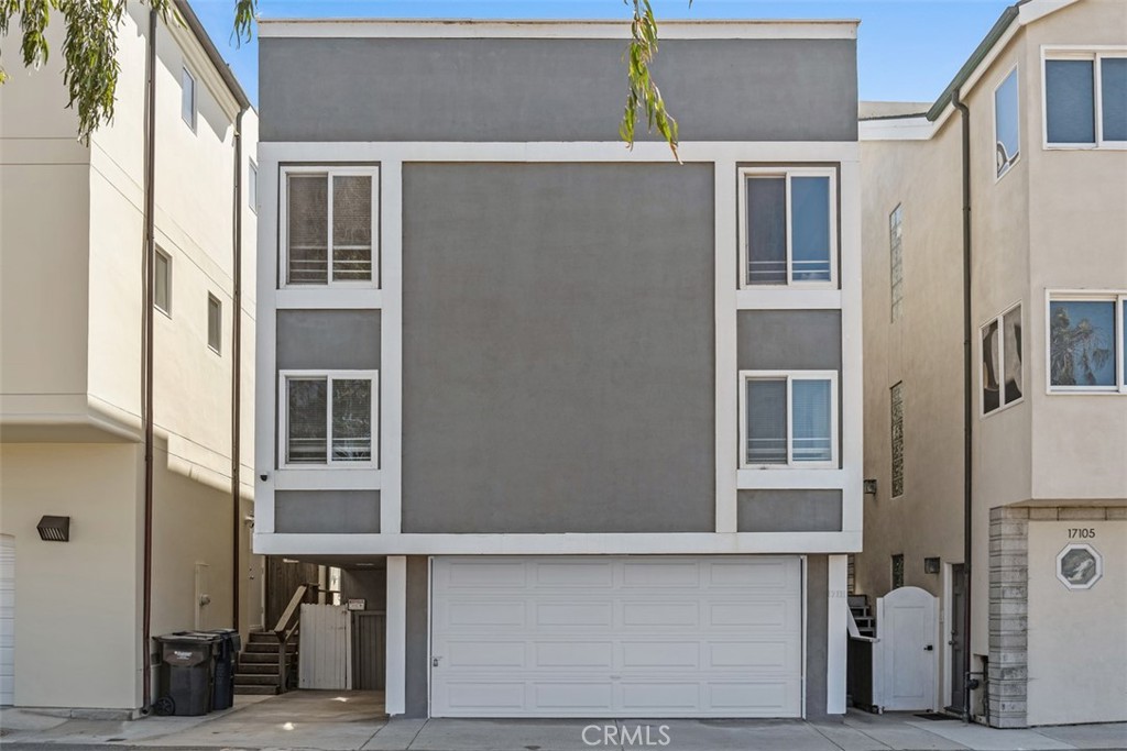17111 S Pacific Avenue