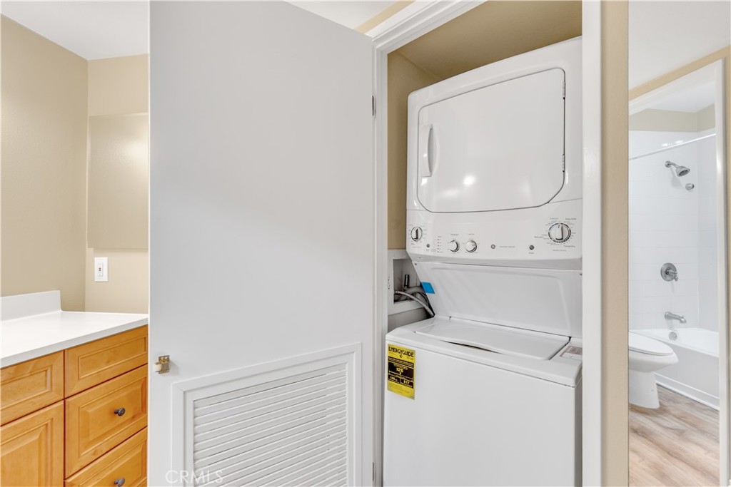 25761 Le Parc 72