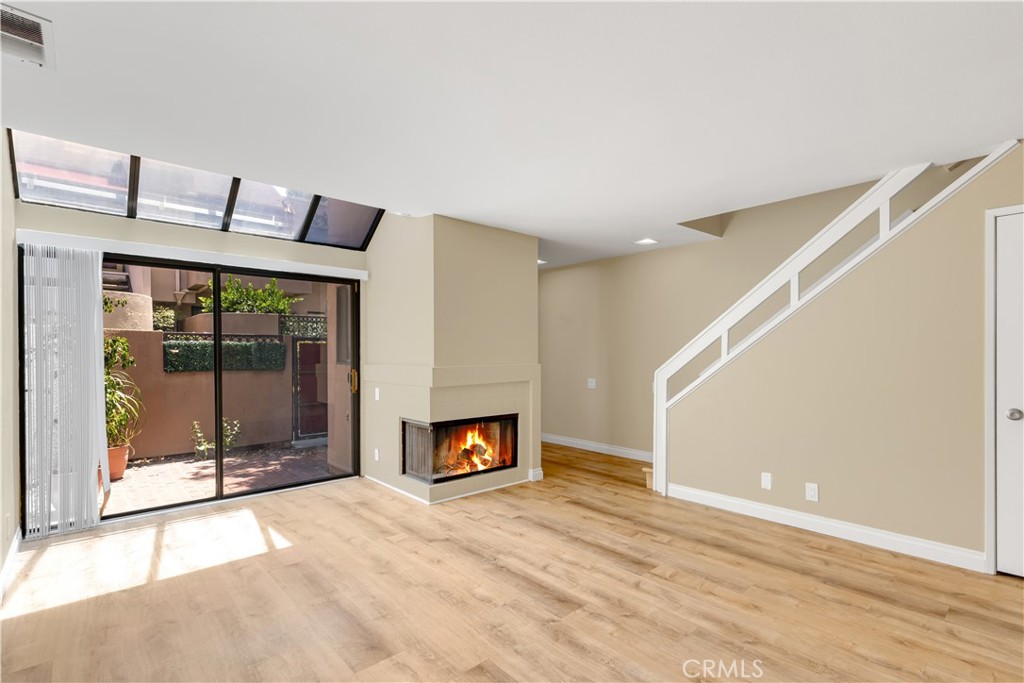 25761 Le Parc 72