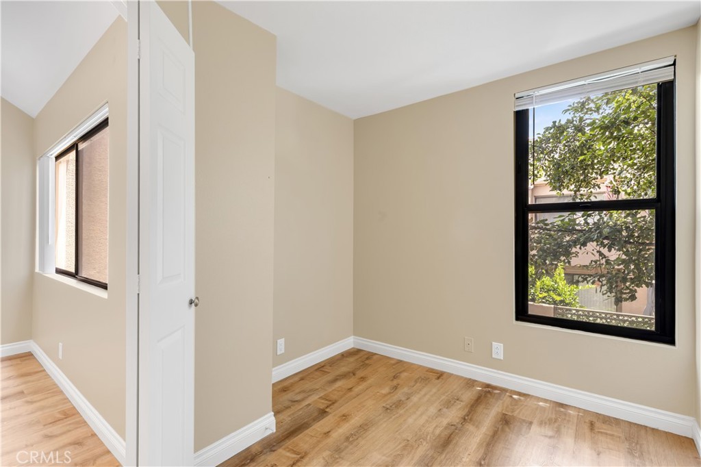 25761 Le Parc 72