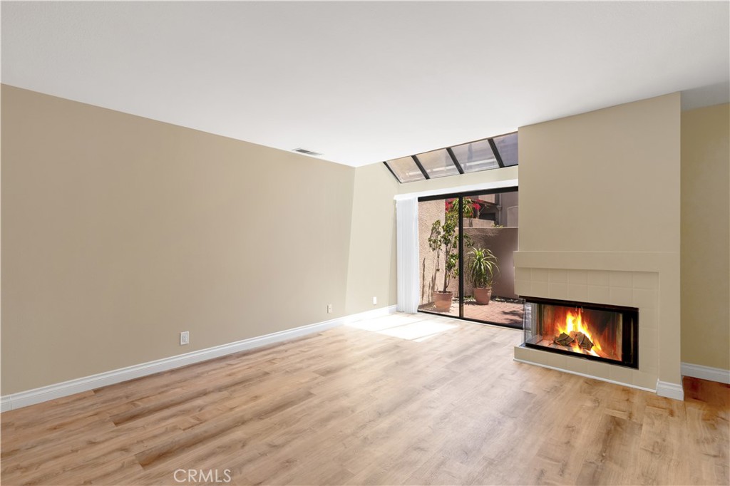 25761 Le Parc 72