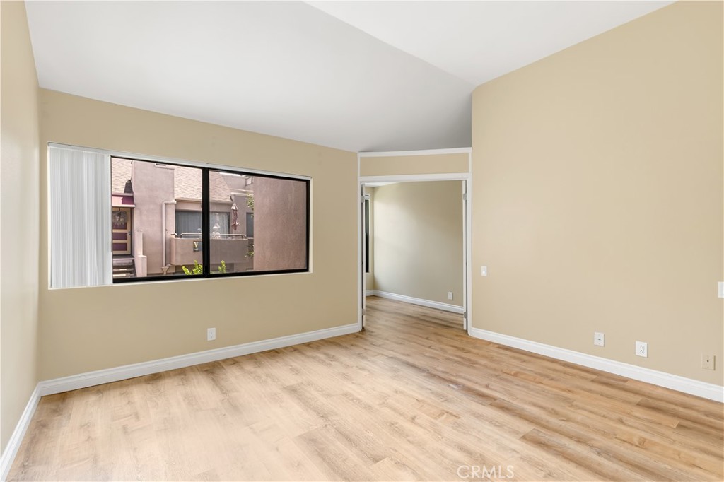 25761 Le Parc 72