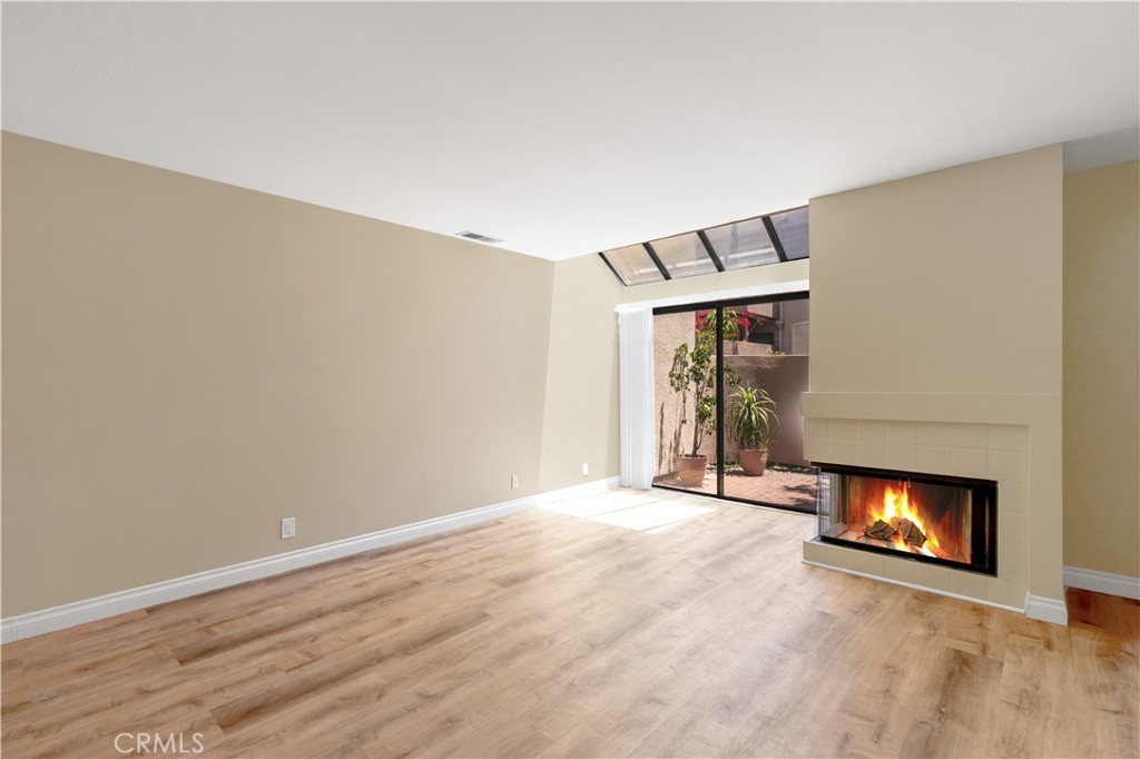 25761 Le Parc 72