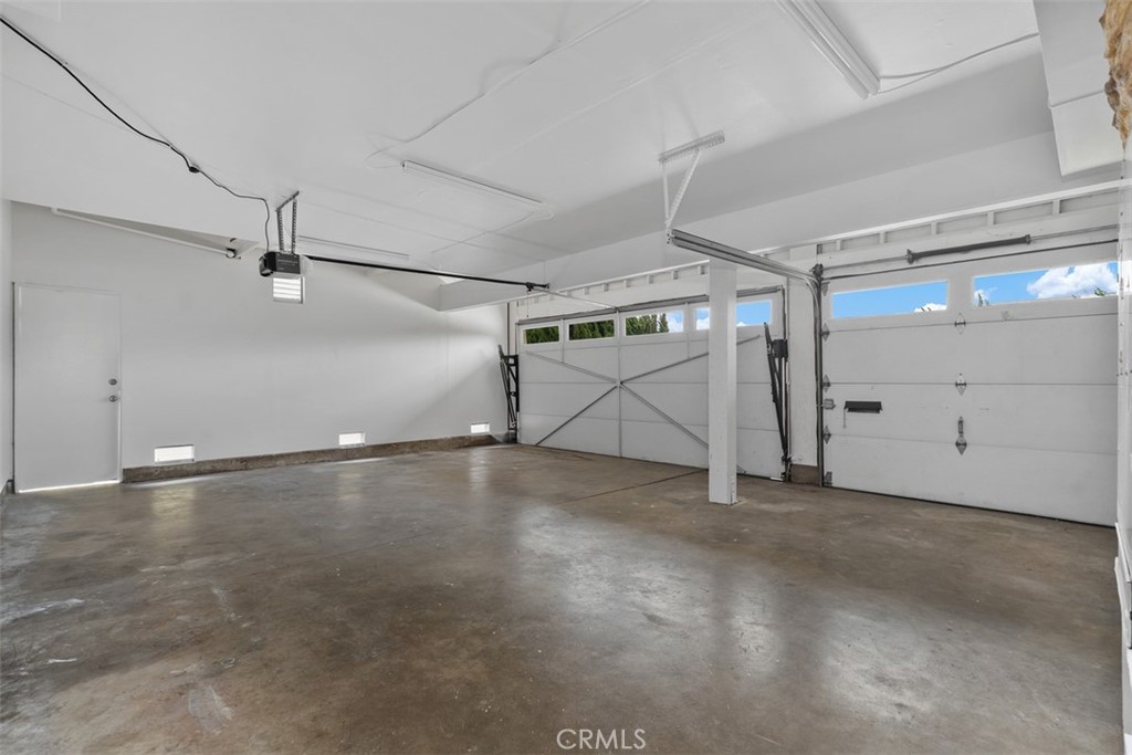 9001 Oceanwood Drive