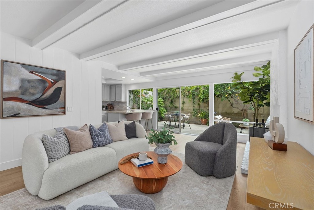 9001 Oceanwood Drive