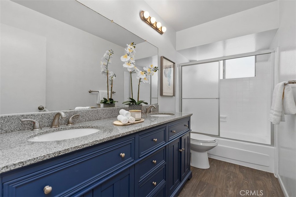 9001 Oceanwood Drive