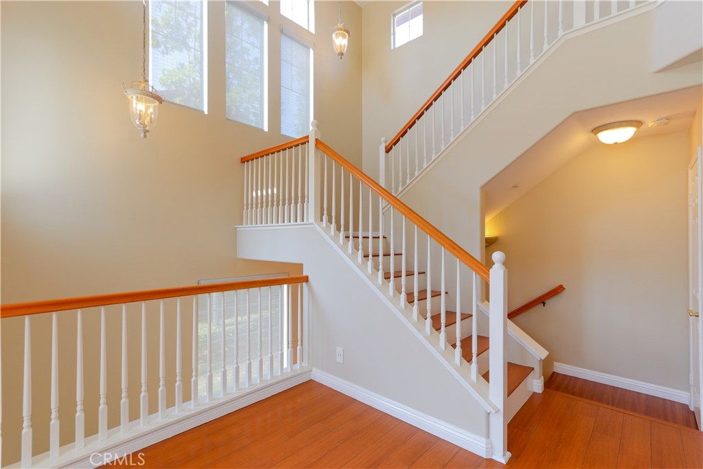 32 Garrison Loop