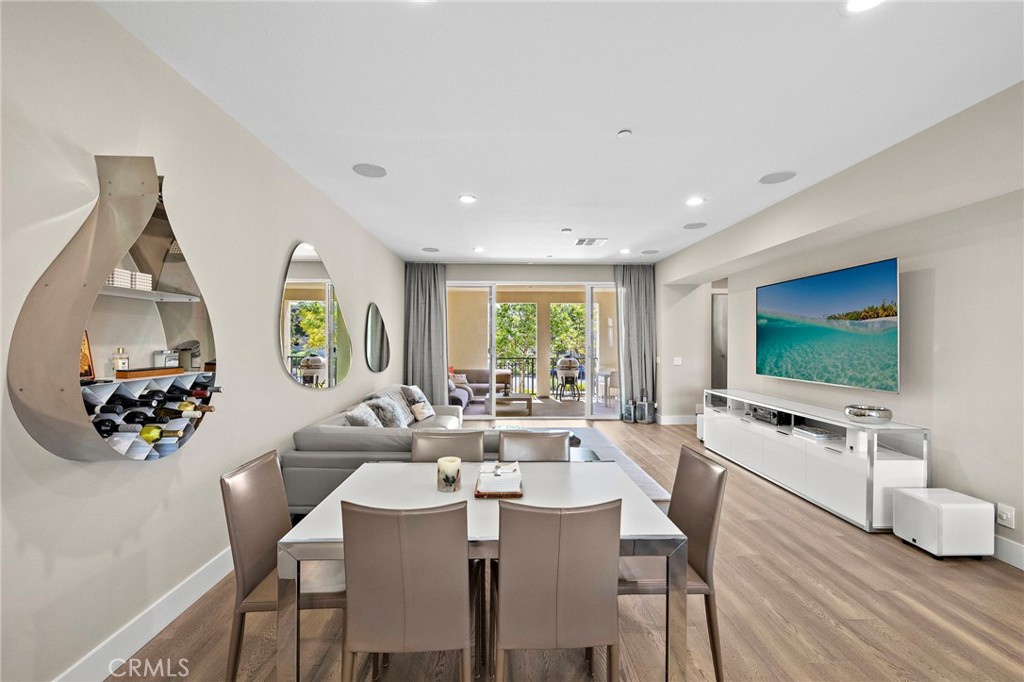745 Beacon