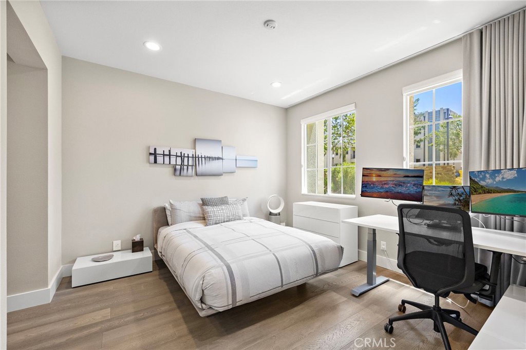 745 Beacon