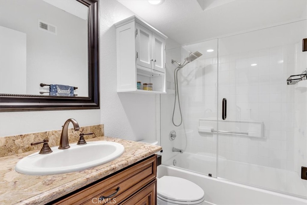 27355 Paseo Laguna