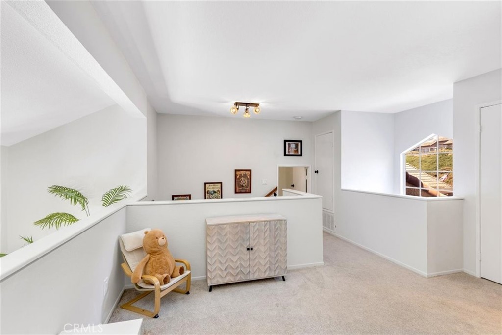 27355 Paseo Laguna