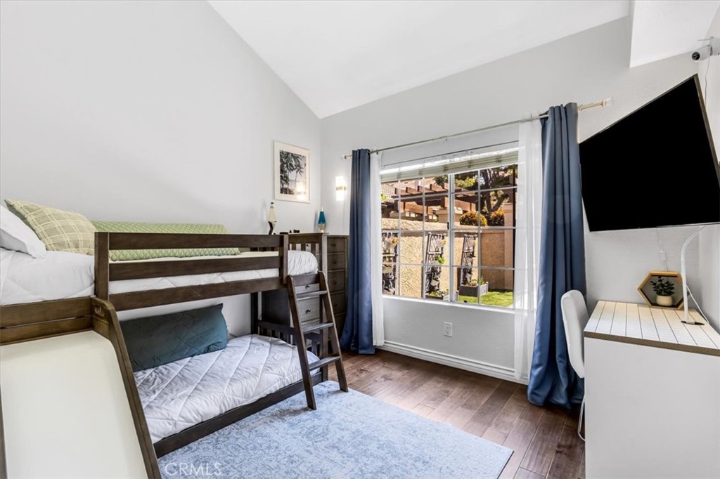 27355 Paseo Laguna