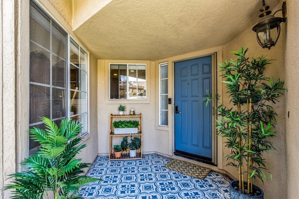 27355 Paseo Laguna