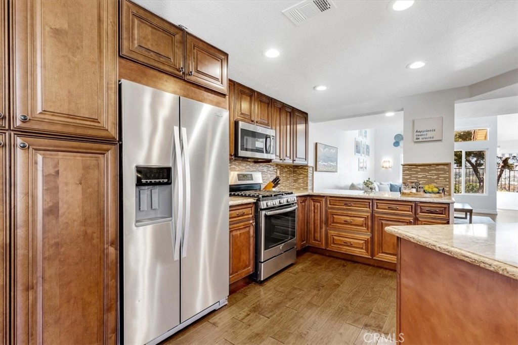 27355 Paseo Laguna