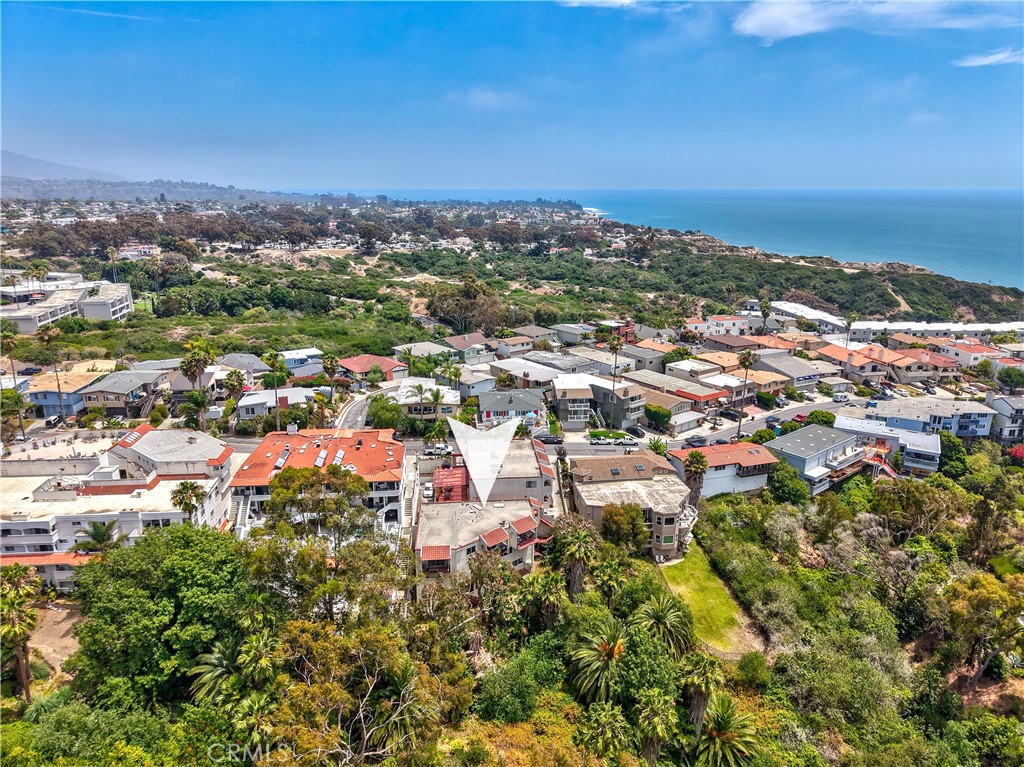 212 Avenida Montalvo E