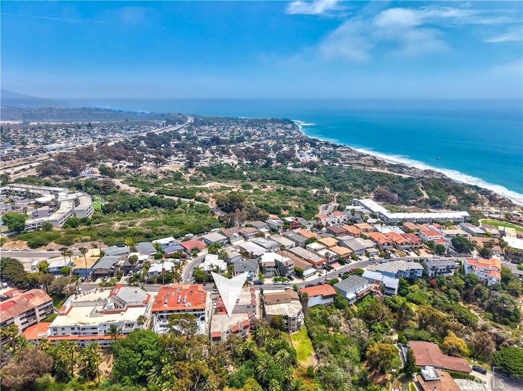 212 Avenida Montalvo E