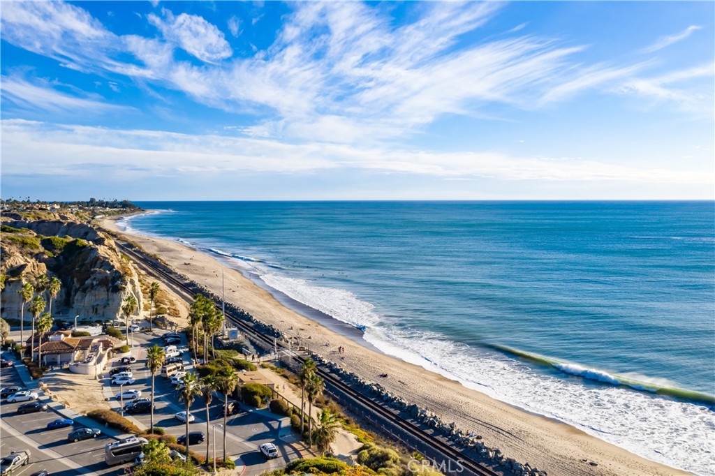 212 Avenida Montalvo E