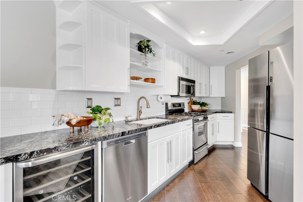 212 Avenida Montalvo E