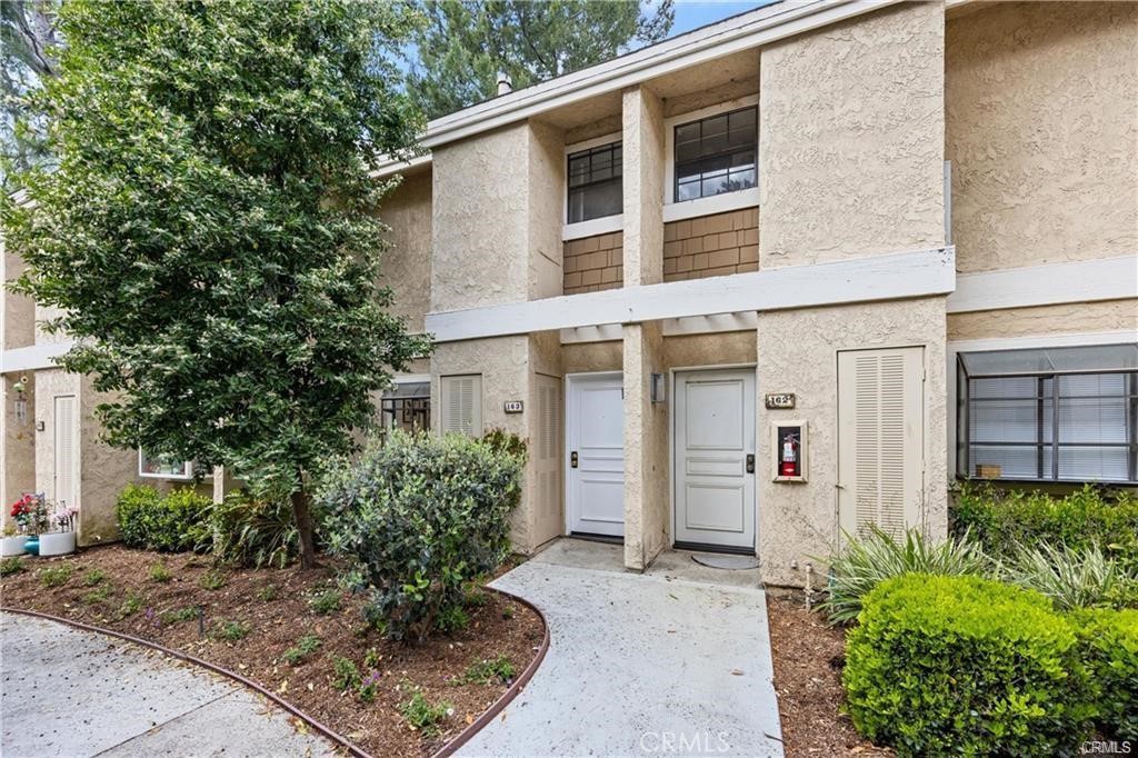 163 Pineview