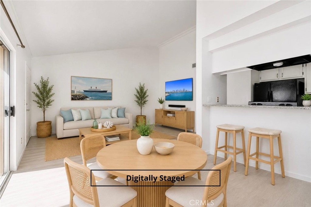 1121 Obispo Avenue 304