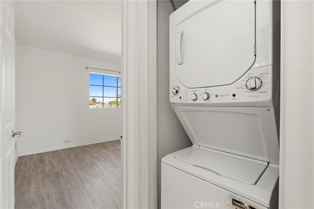 1121 Obispo Avenue 304