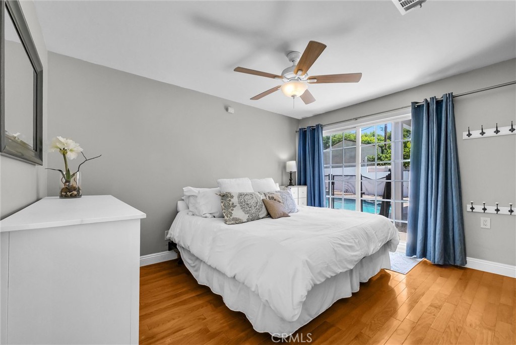347 W Meacham
