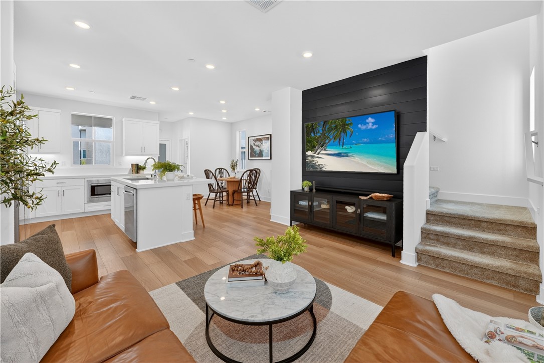 1300 Windmill Road