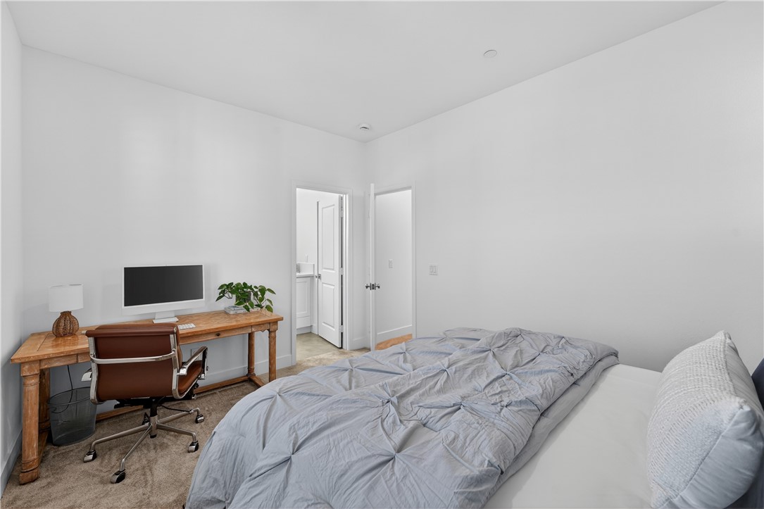 1300 Windmill Road