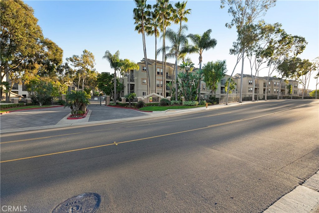 3448 Hathaway Avenue 241