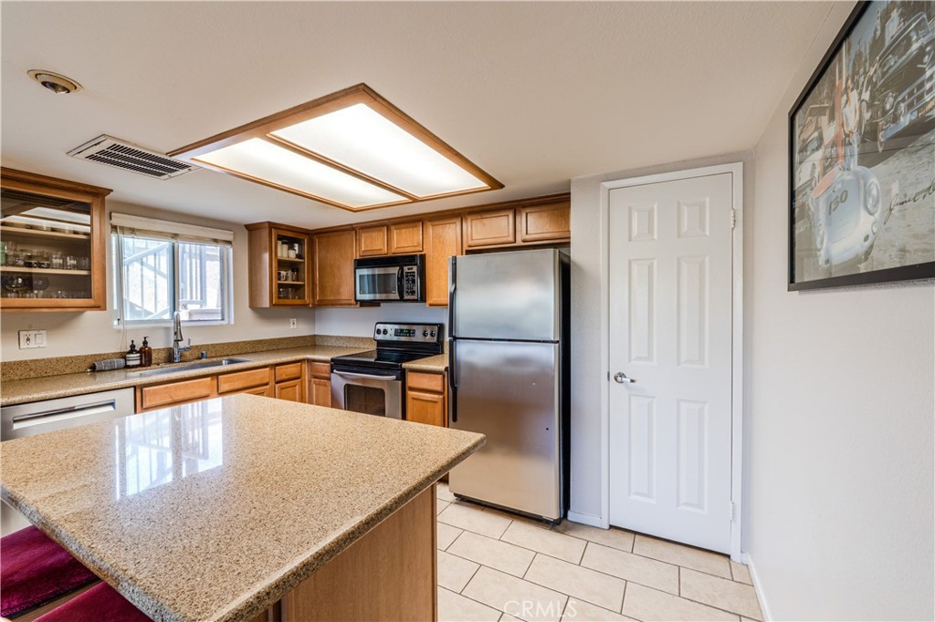 3448 Hathaway Avenue 241