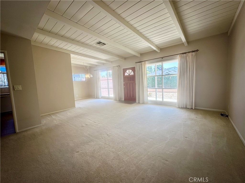 1712 Whitehurst