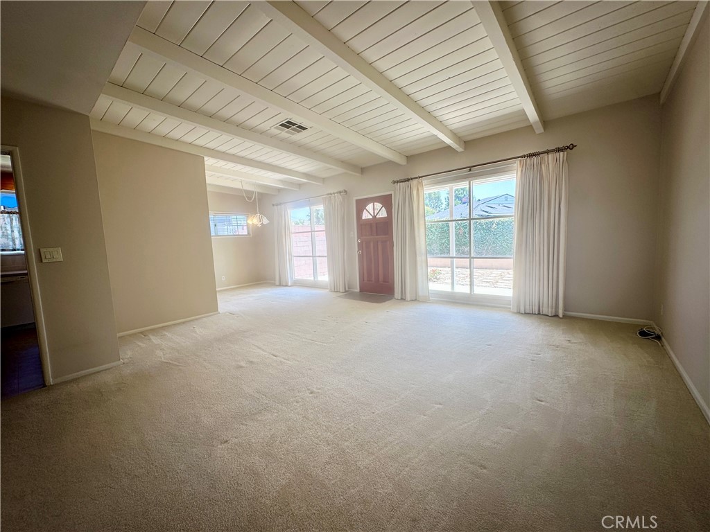 1712 Whitehurst