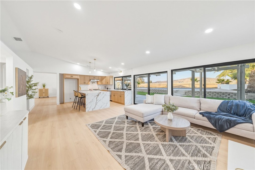 19414 Dry Gulch Road