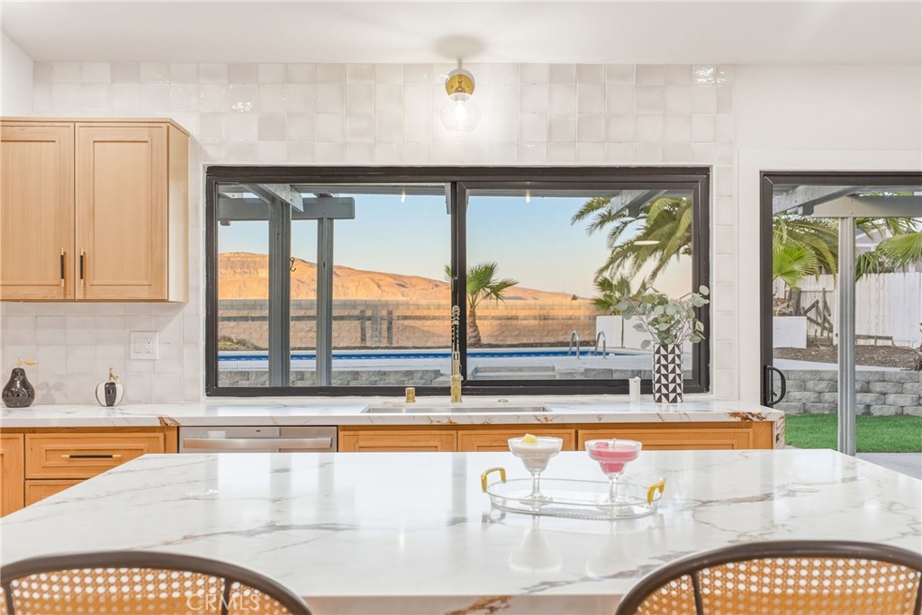 19414 Dry Gulch Road