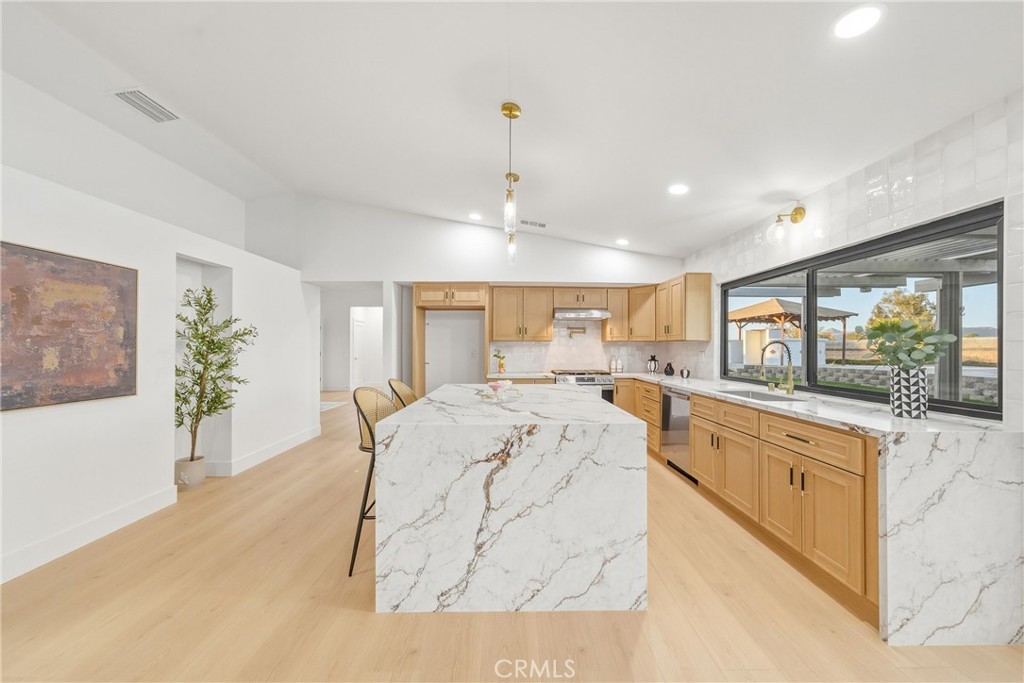 19414 Dry Gulch Road
