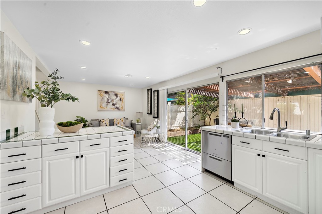 16112 Mount Musala Court