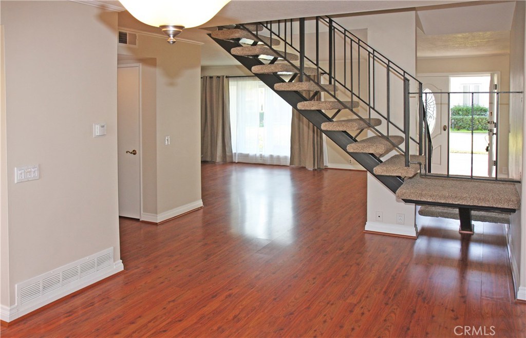 9746 Monte Carlo Circle