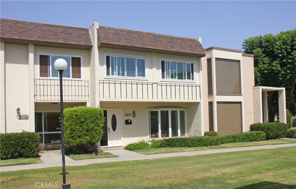 9746 Monte Carlo Circle