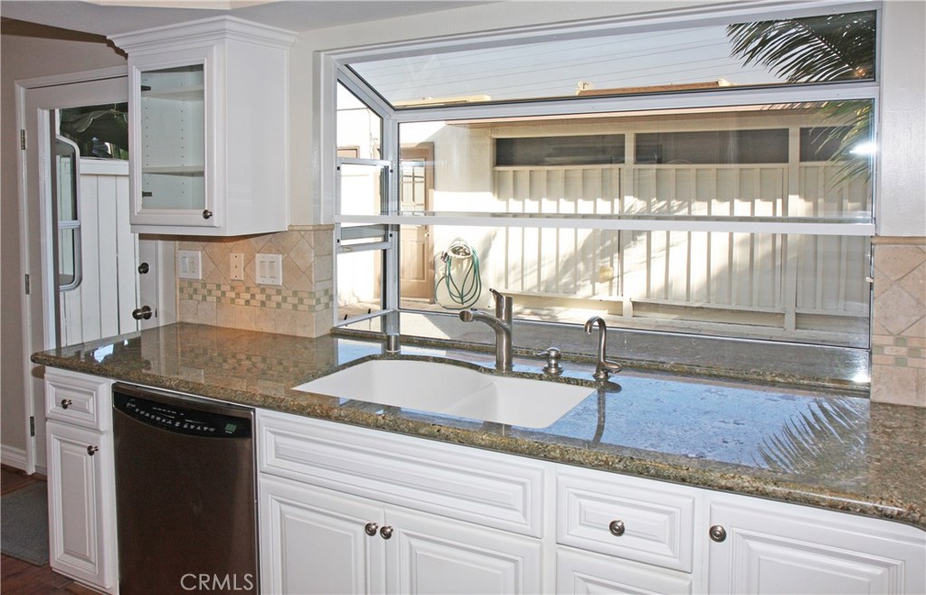 9746 Monte Carlo Circle