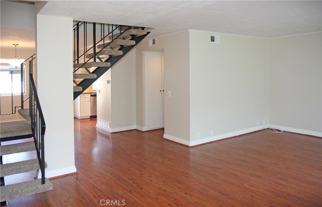 9746 Monte Carlo Circle