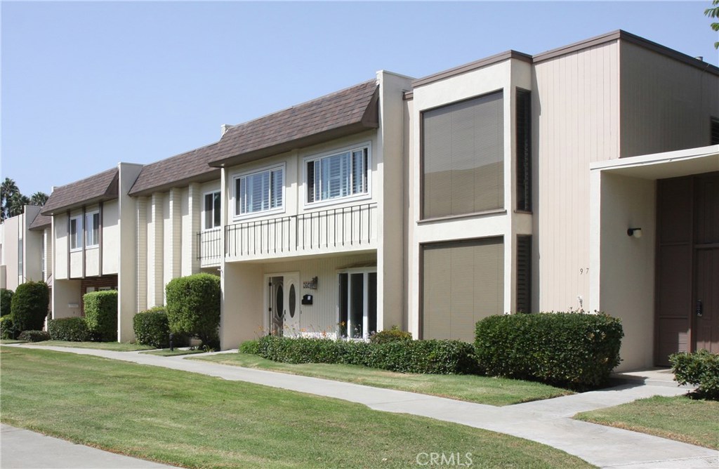 9746 Monte Carlo Circle