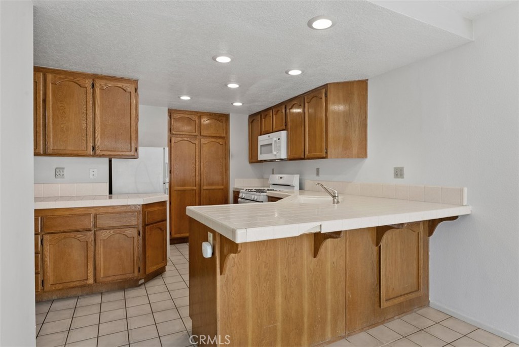 25282 Vista Hermosa