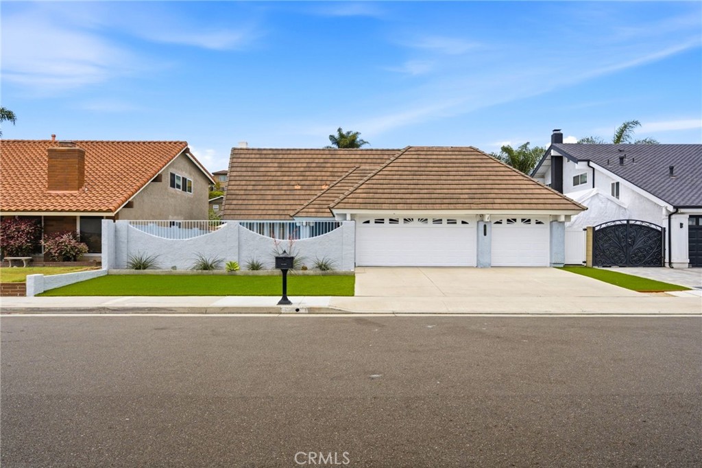 19151 Yacht Lane