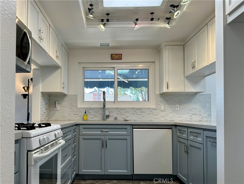 24451 Peacock St.