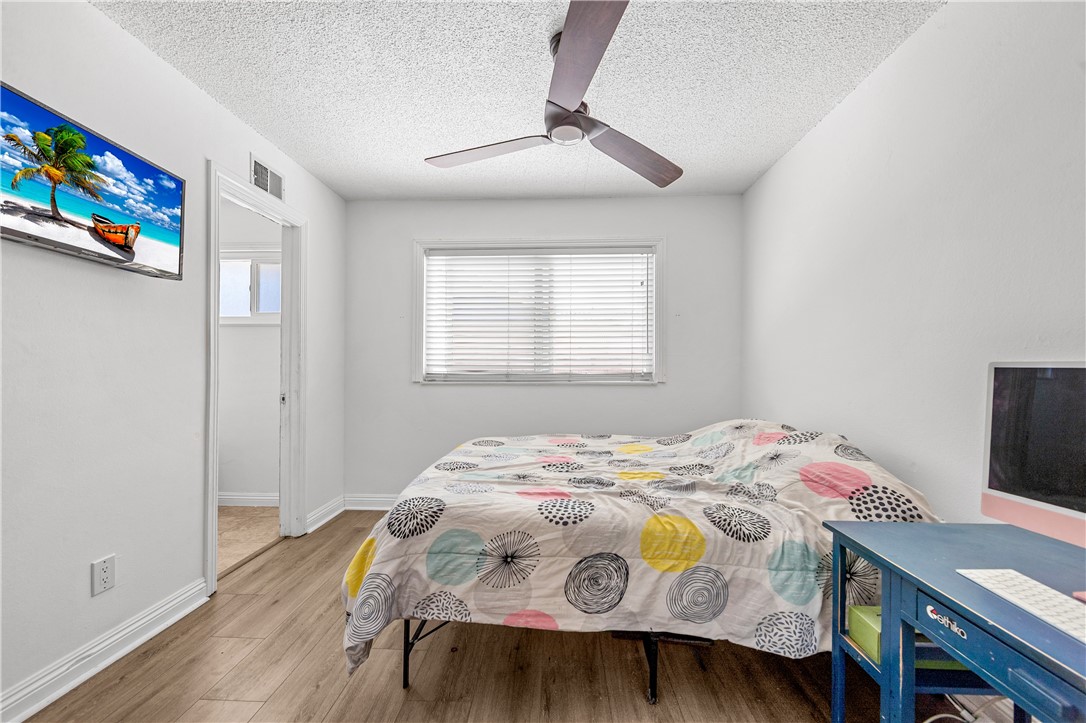 5921 Chinook Drive