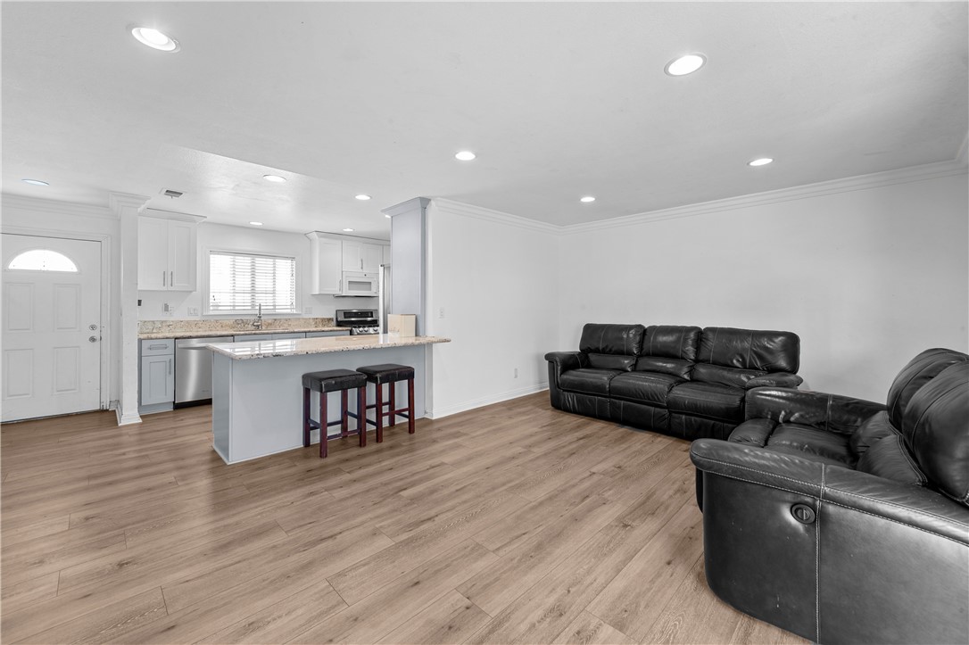 5921 Chinook Drive