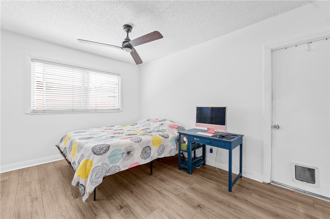 5921 Chinook Drive