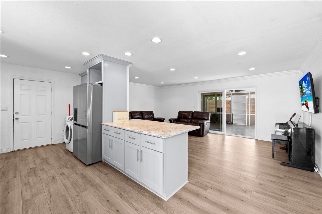 5921 Chinook Drive