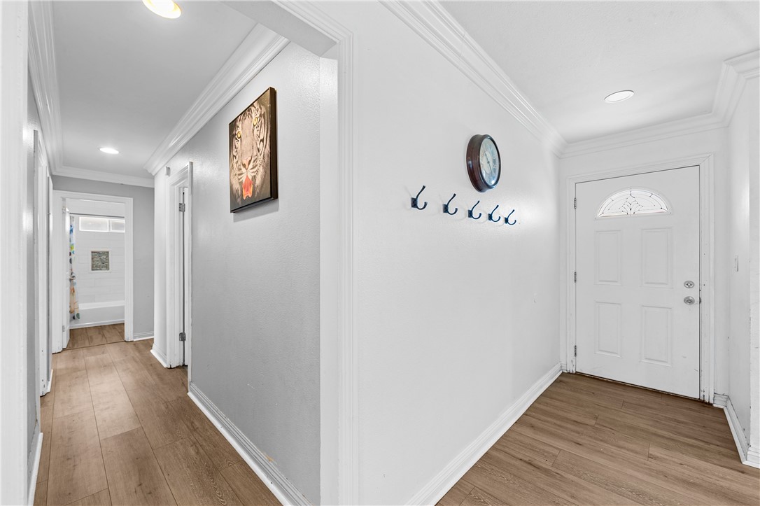 5921 Chinook Drive