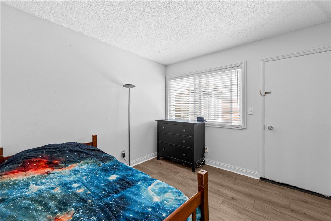 5921 Chinook Drive